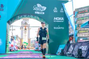 BIB: 100
                            <button type="button" onclick="openModal(24867239)" class="btn btn-primary btn-sm float-right btn-popup" data-toggle="modal" data-target=".modal-high-quality">
                        <i class="fas fa-shopping-cart"></i> Add to Cart
                    </button>
                                            <button type="button" onclick="isThisMe(24867239, true)" class="btn btn-success btn-sm float-right btn-popup btn-isme hidden" data-toggle="tooltip" data-placement="bottom" title="นี่คือรูปของคุณใช่ไหม คลิกที่นี่เพื่อเอาเข้าอัลบั้ม">
                        <i class="fas fa-plus"></i> Add to album
                    </button>
                    <button type="button" onclick="isThisMe(24867239, false)" class="btn btn-warning btn-sm float-right btn-popup btn-isnotme hidden">
                        <i class="fas fa-ban"></i> Remove from album
                    </button>